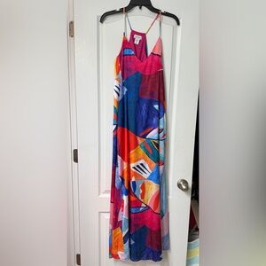 Nicole Miller silky maxi dress
Size Medium